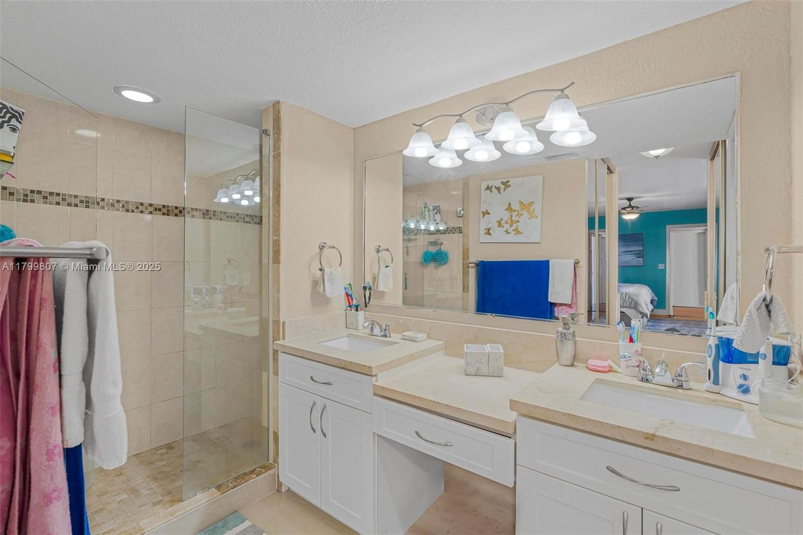 Real estate property located at 11852 9th Ct, Broward, Lake Pine Village, Davie, FL