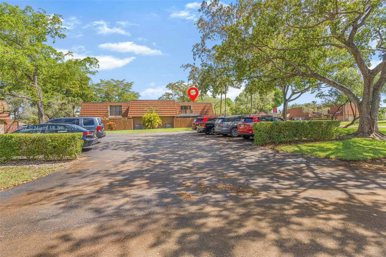 Real estate property located at 11852 9th Ct, Broward, Lake Pine Village, Davie, FL
