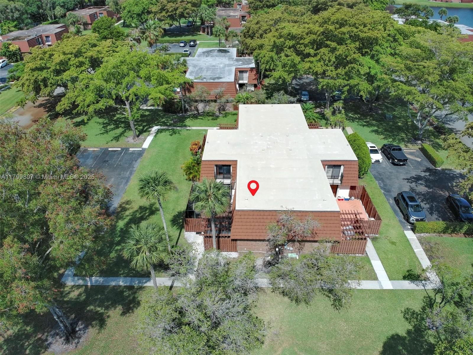 Real estate property located at 11852 9th Ct, Broward, Lake Pine Village, Davie, FL