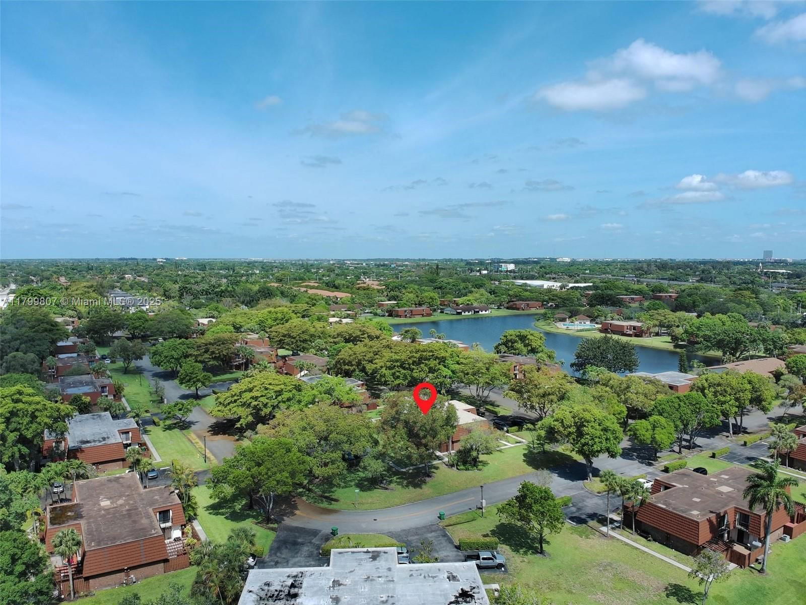 Real estate property located at 11852 9th Ct, Broward, Lake Pine Village, Davie, FL