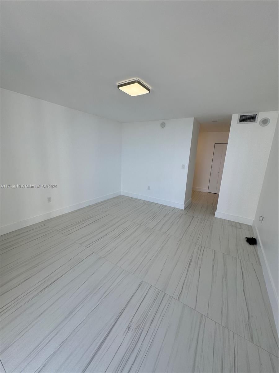 Real estate property located at 20505 Country Club Dr #1436, Miami-dade, Waterview Condo, Aventura, FL