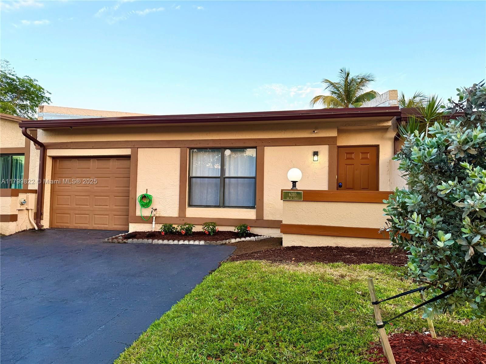 Real estate property located at 6310 28th St, Broward, Sunrise Golf Village North, Sunrise, FL