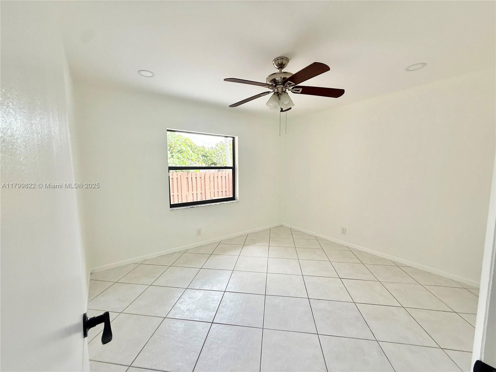 Real estate property located at 6310 28th St, Broward, Sunrise Golf Village North, Sunrise, FL