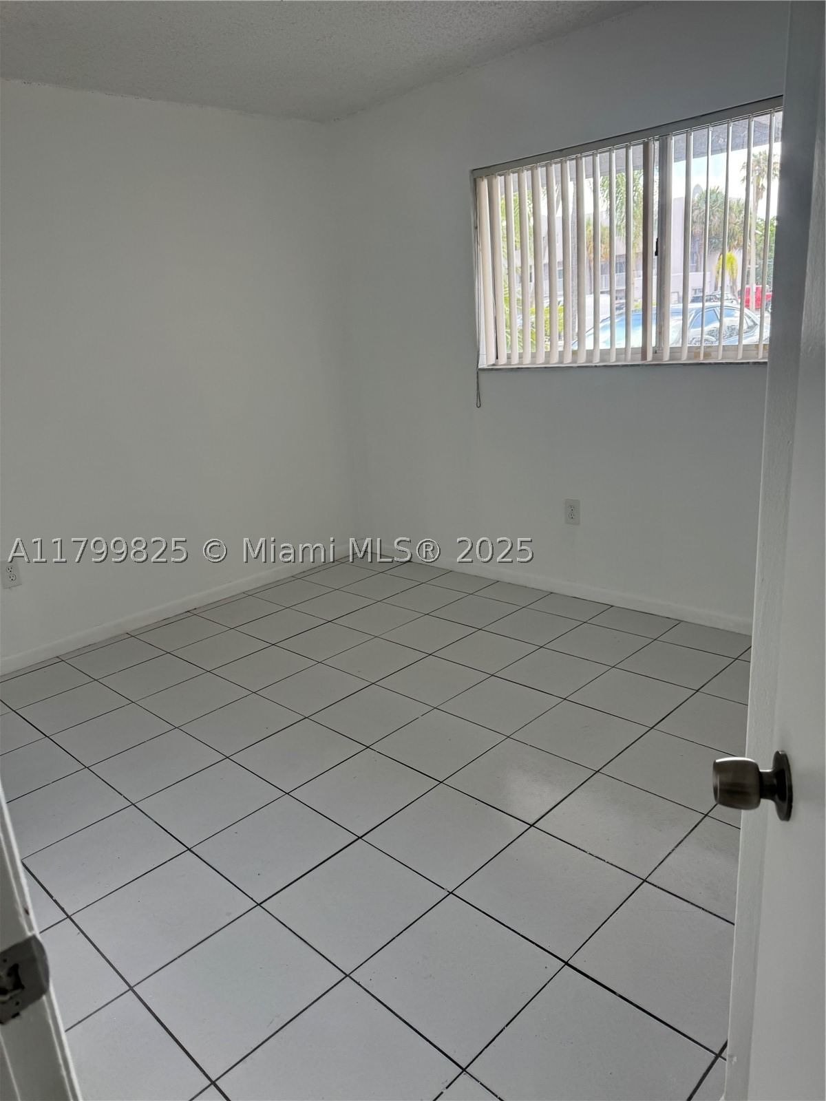 Real estate property located at 2710 76th St #103, Miami-dade, Terrazas Del Sol Condo, Hialeah, FL