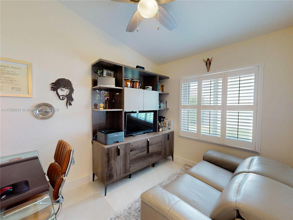 Real estate property located at 16514 Ruby Lk, Broward, Amber-ruby Cove Plat, Weston, FL