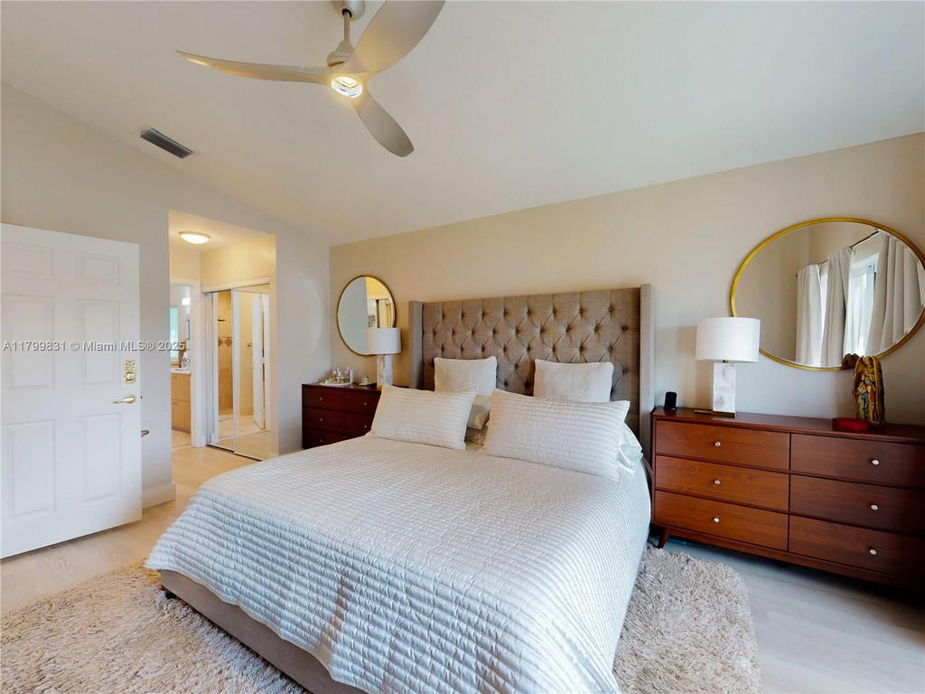 Real estate property located at 16514 Ruby Lk, Broward, Amber-ruby Cove Plat, Weston, FL