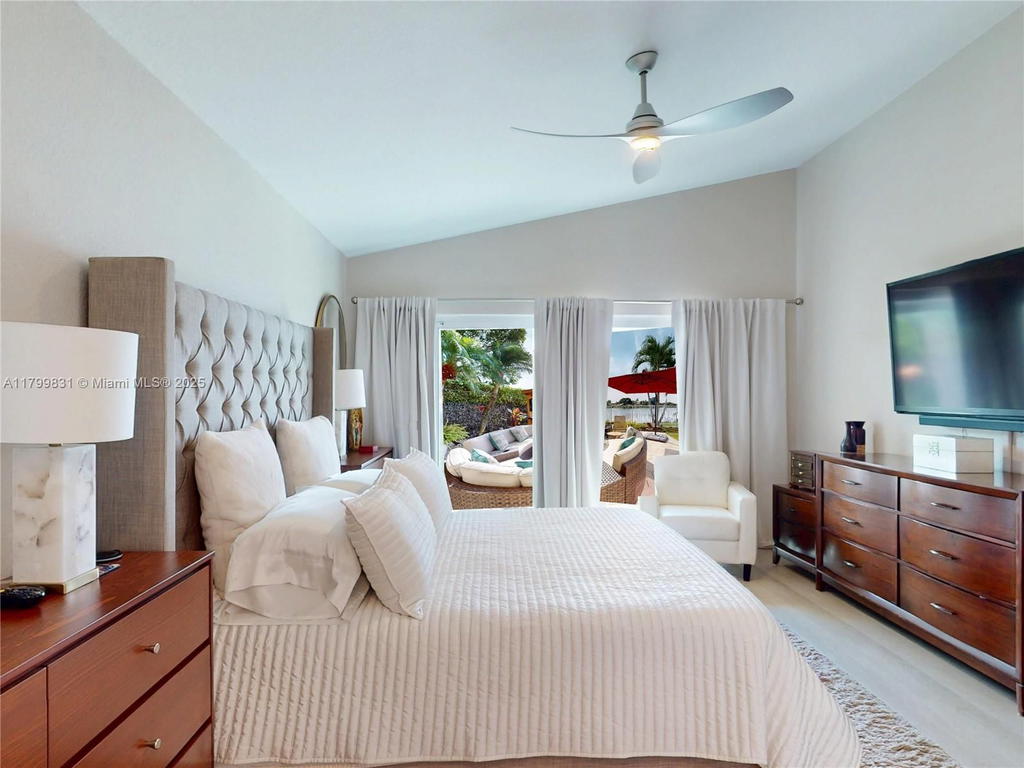 Real estate property located at 16514 Ruby Lk, Broward, Amber-ruby Cove Plat, Weston, FL