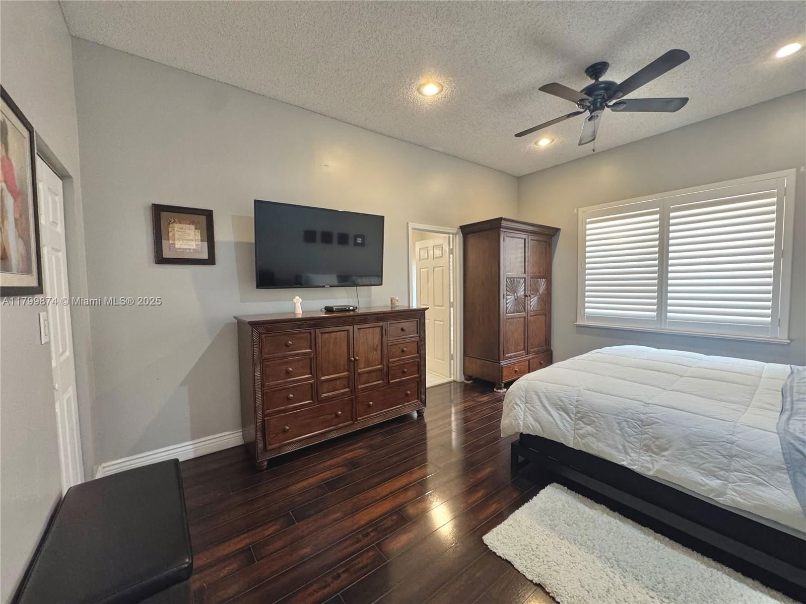 Real estate property located at 16597 1st St, Broward, Pembroke Shores, Pembroke Pines, FL