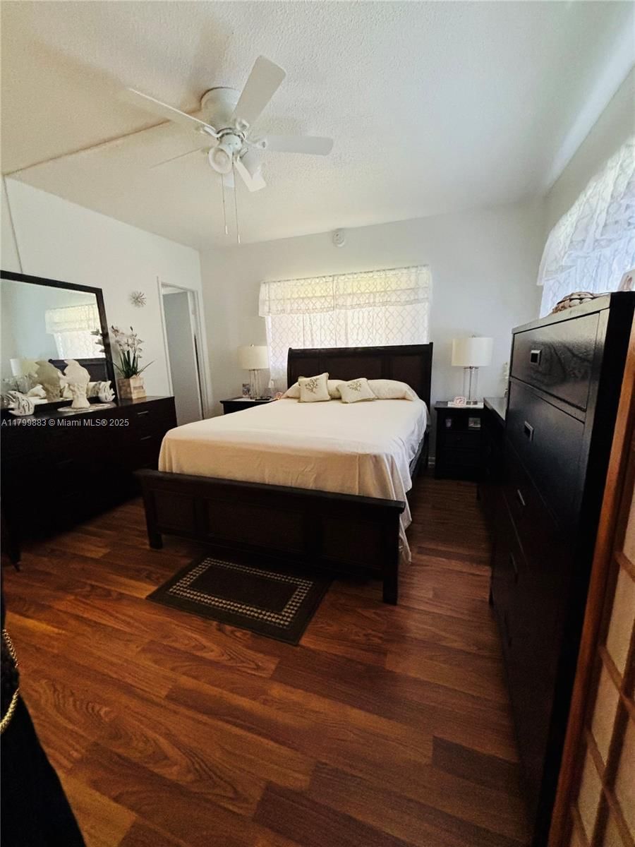 Real estate property located at 940 Hillcrest Ct #112, Broward, Hillcrest Country Club Co, Hollywood, FL