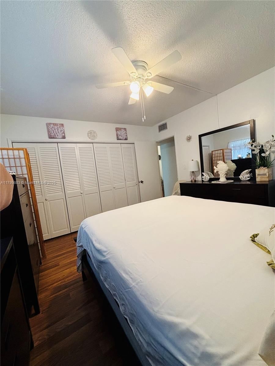 Real estate property located at 940 Hillcrest Ct #112, Broward, Hillcrest Country Club Co, Hollywood, FL