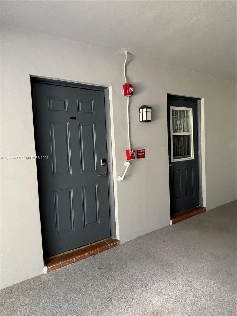 Real estate property located at 940 Hillcrest Ct #112, Broward, Hillcrest Country Club Co, Hollywood, FL