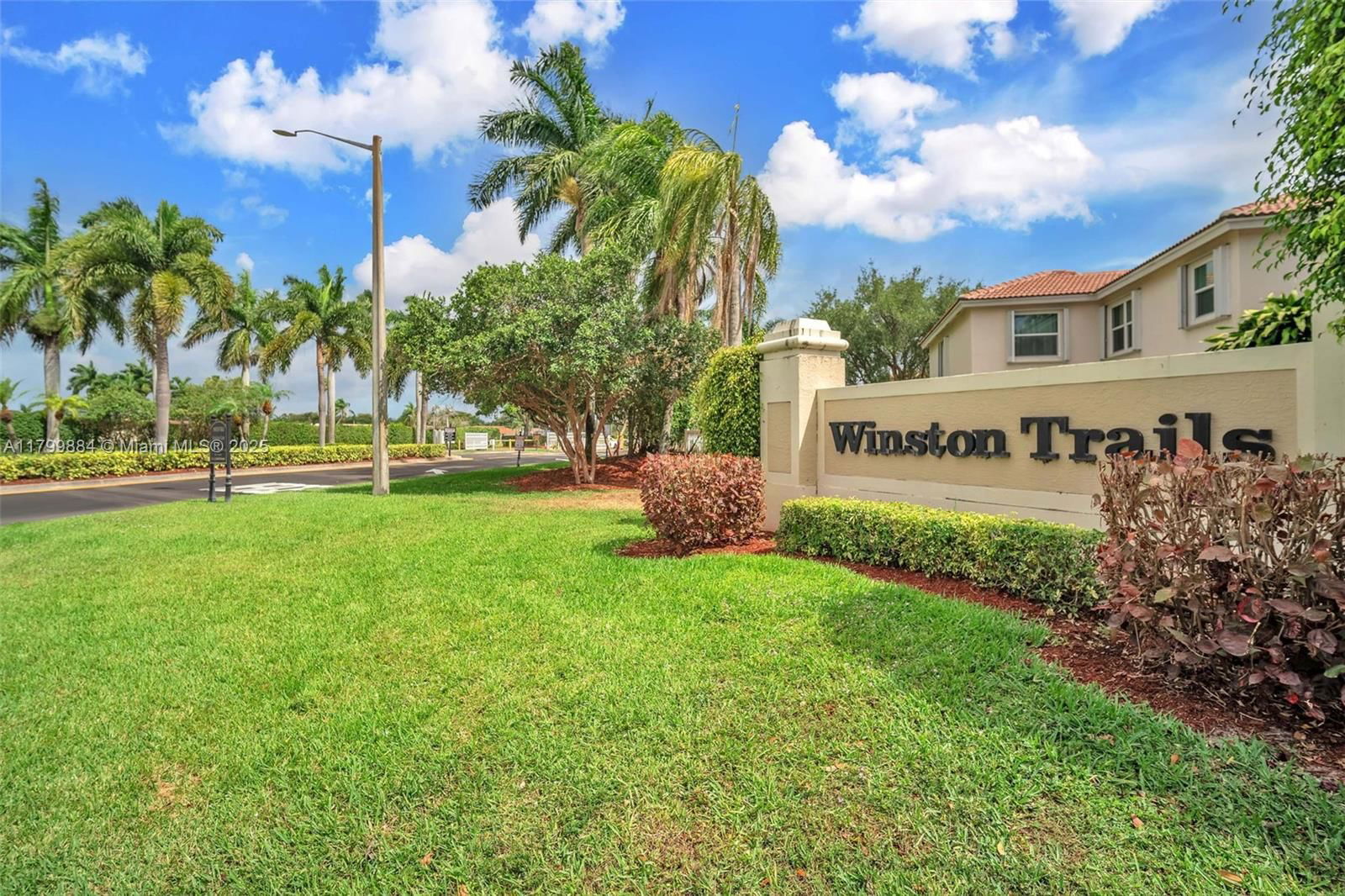 Real estate property located at 6684 BROOKHURST CIR, Palm Beach, Winston Trails Newport Vil, Lake Worth, FL