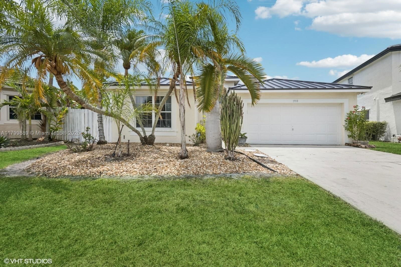 Real estate property located at 1910 183rd Ter, Broward, Silver Lakes Phase Iii, Miramar, FL