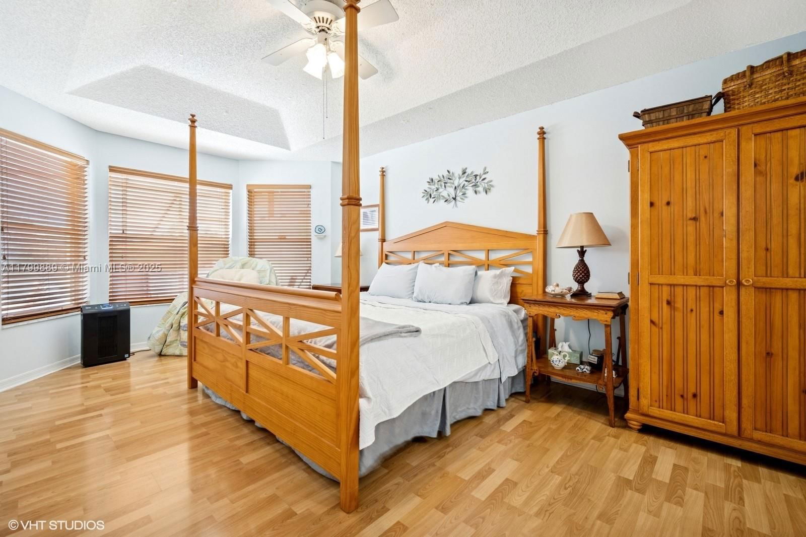 Real estate property located at 1910 183rd Ter, Broward, Silver Lakes Phase Iii, Miramar, FL