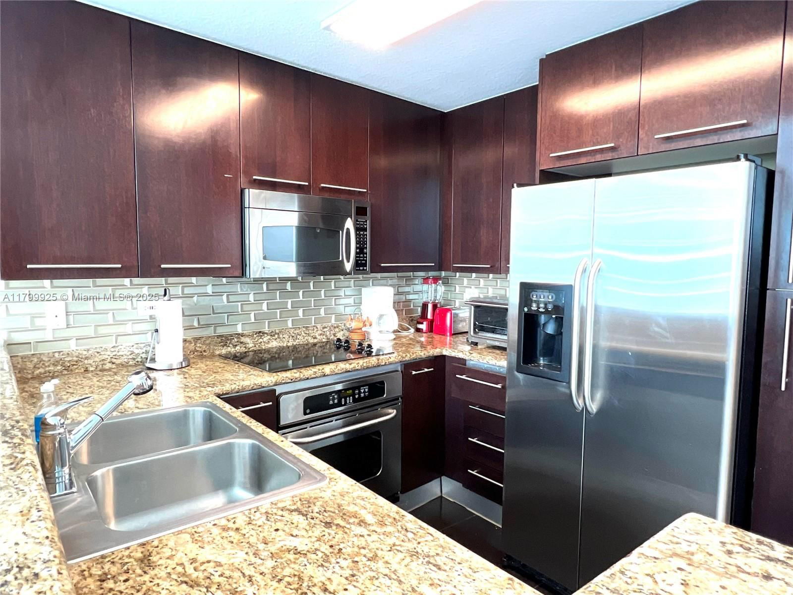 Real estate property located at 6515 Collins Ave #1801, Miami-dade, Bel-aire On The Ocean Con, Miami Beach, FL