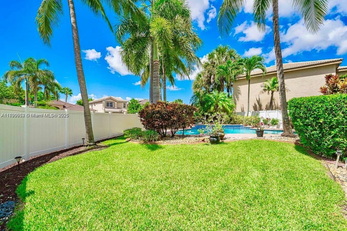 Real estate property located at 3372 179th Ave, Broward, Silver Lakes Phase Iii Re, Miramar, FL