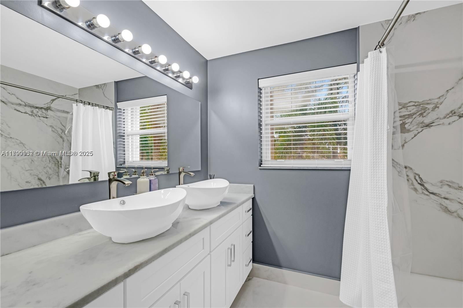 Real estate property located at 3372 179th Ave, Broward, Silver Lakes Phase Iii Re, Miramar, FL