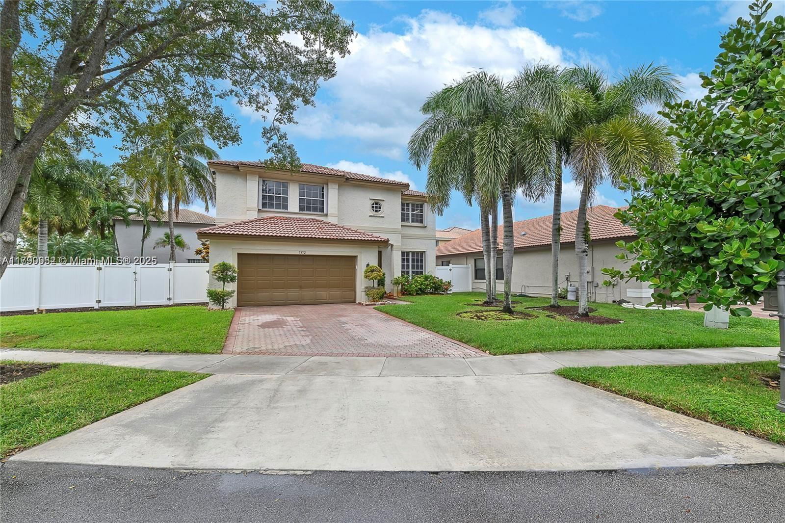 Real estate property located at 3372 179th Ave, Broward, Silver Lakes Phase Iii Re, Miramar, FL