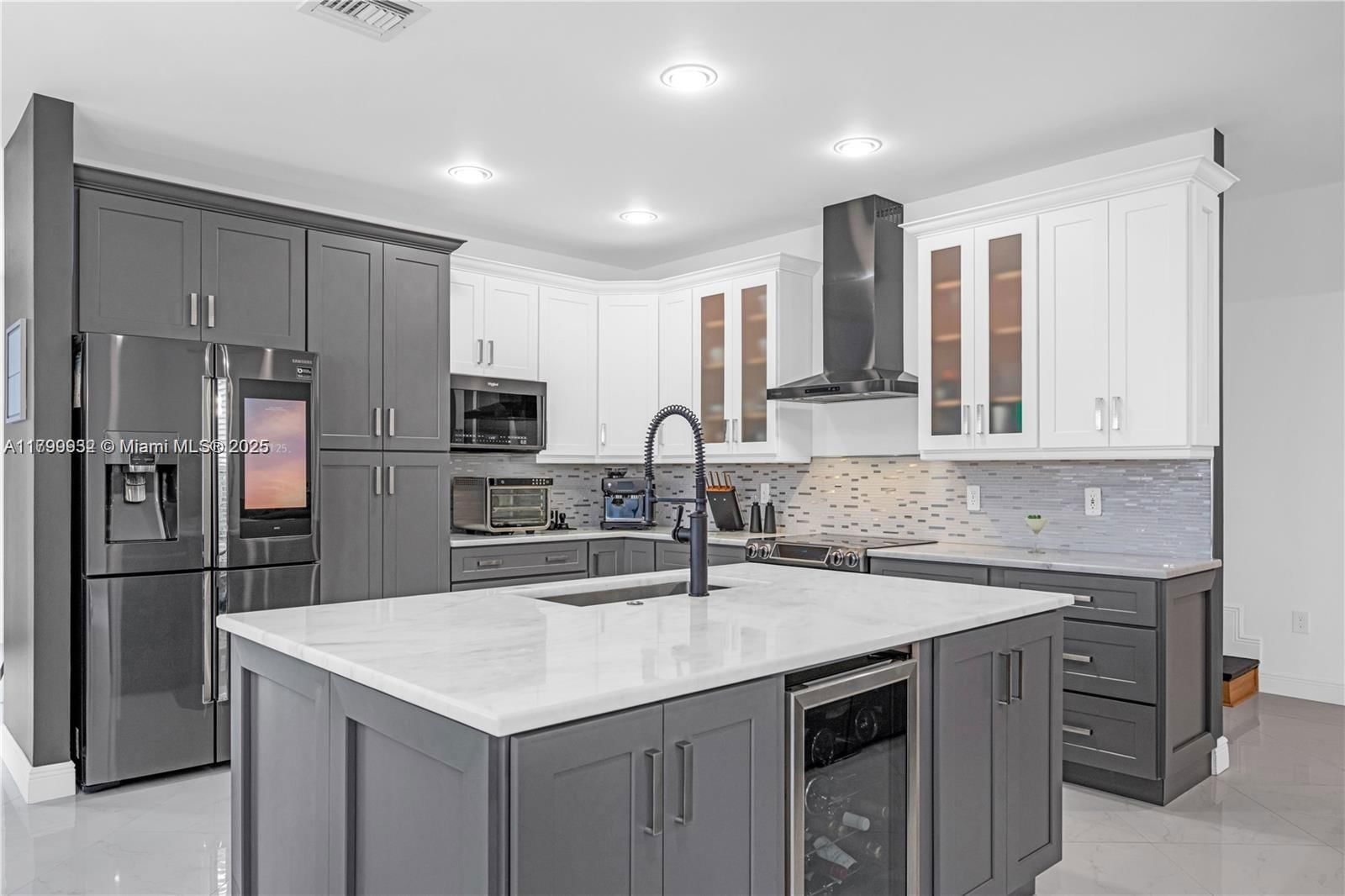 Real estate property located at 3372 179th Ave, Broward, Silver Lakes Phase Iii Re, Miramar, FL