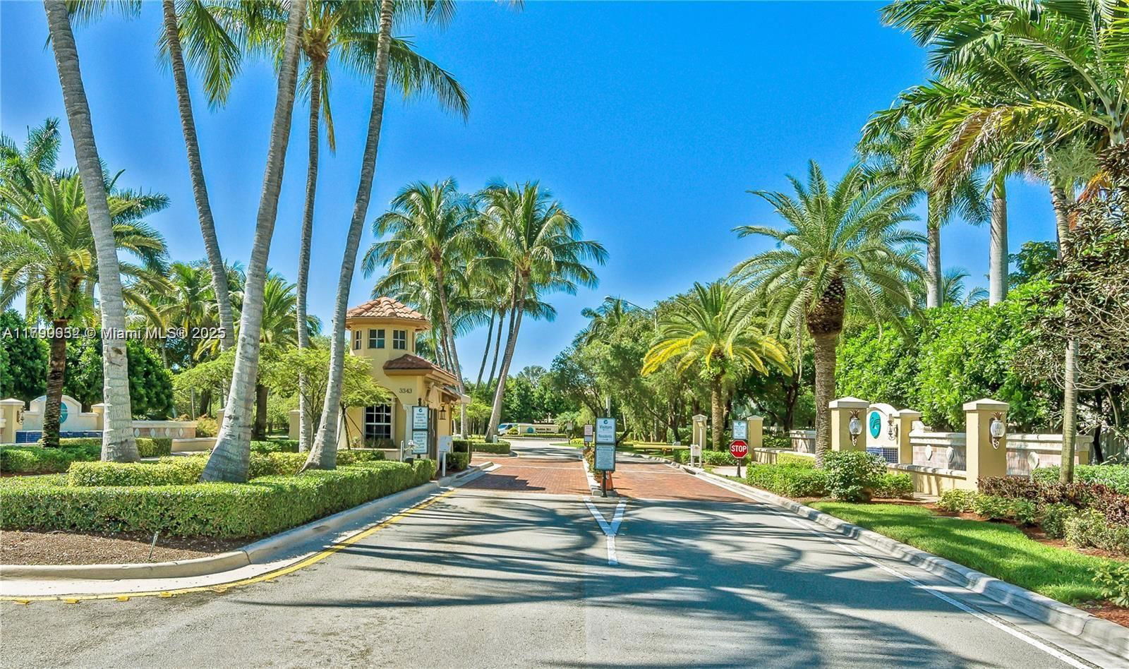 Real estate property located at 3372 179th Ave, Broward, Silver Lakes Phase Iii Re, Miramar, FL