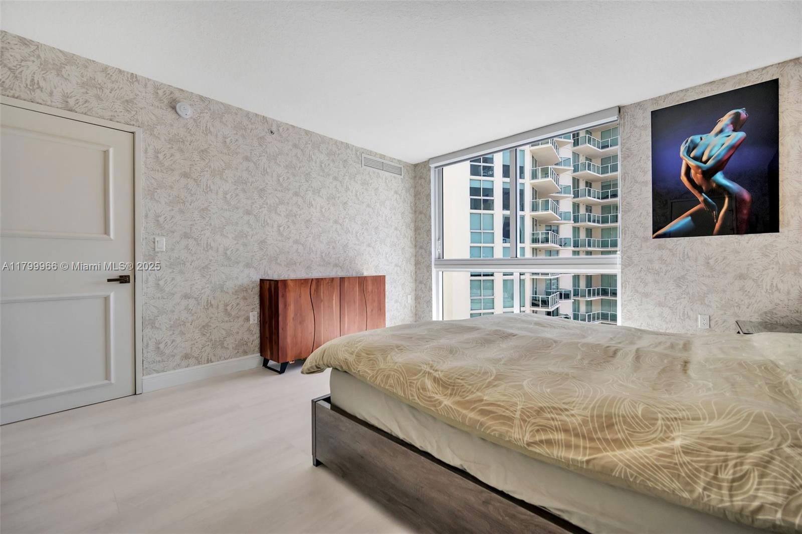 Real estate property located at 200 Sunny Isles Blvd #2-1503, Miami-dade, St Tropez On The Bay Ii C, Sunny Isles Beach, FL