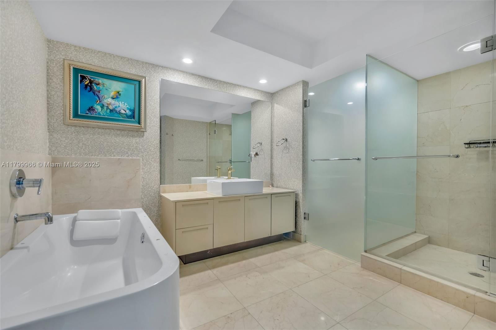 Real estate property located at 200 Sunny Isles Blvd #2-1503, Miami-dade, St Tropez On The Bay Ii C, Sunny Isles Beach, FL