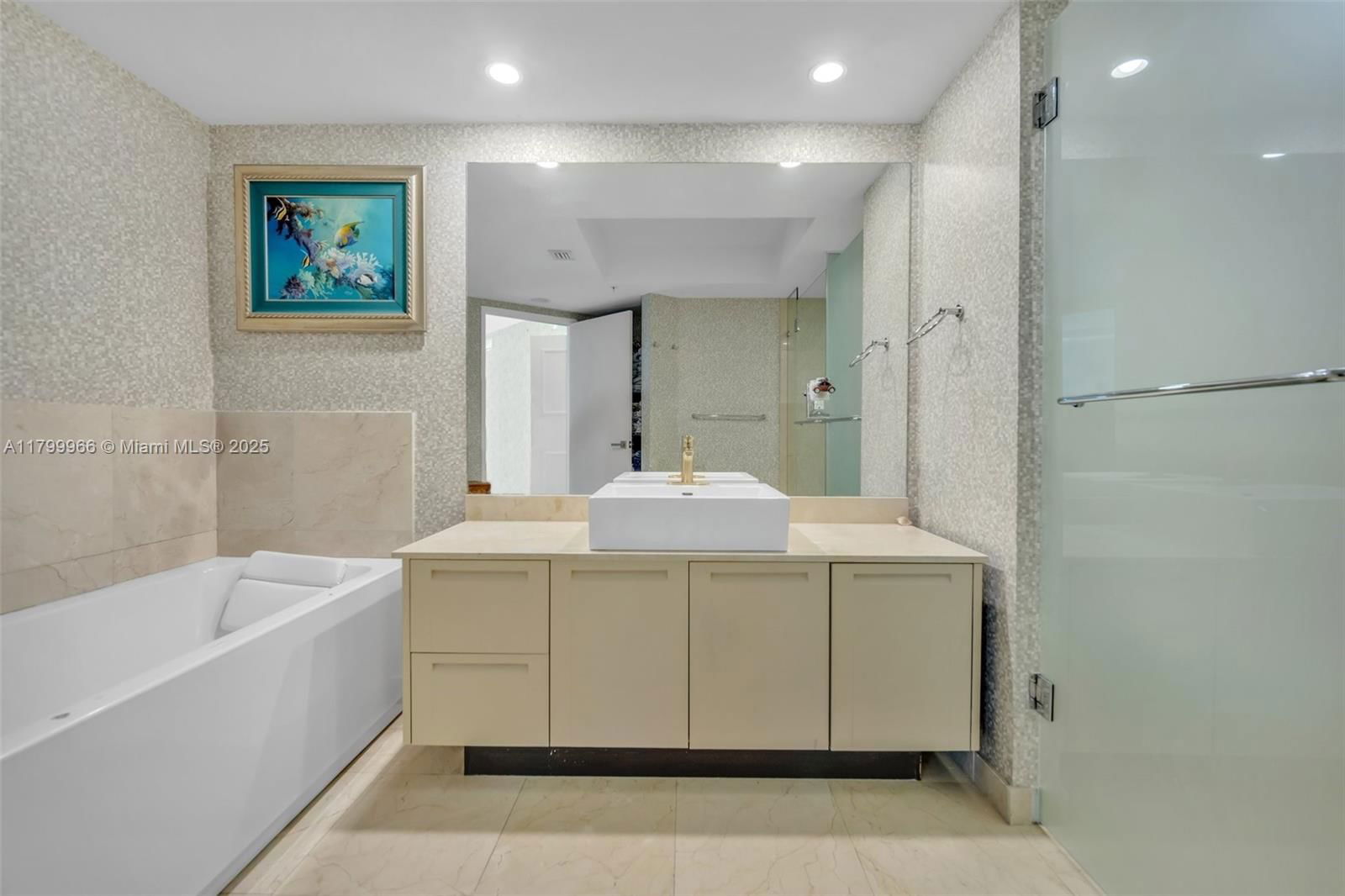 Real estate property located at 200 Sunny Isles Blvd #2-1503, Miami-dade, St Tropez On The Bay Ii C, Sunny Isles Beach, FL