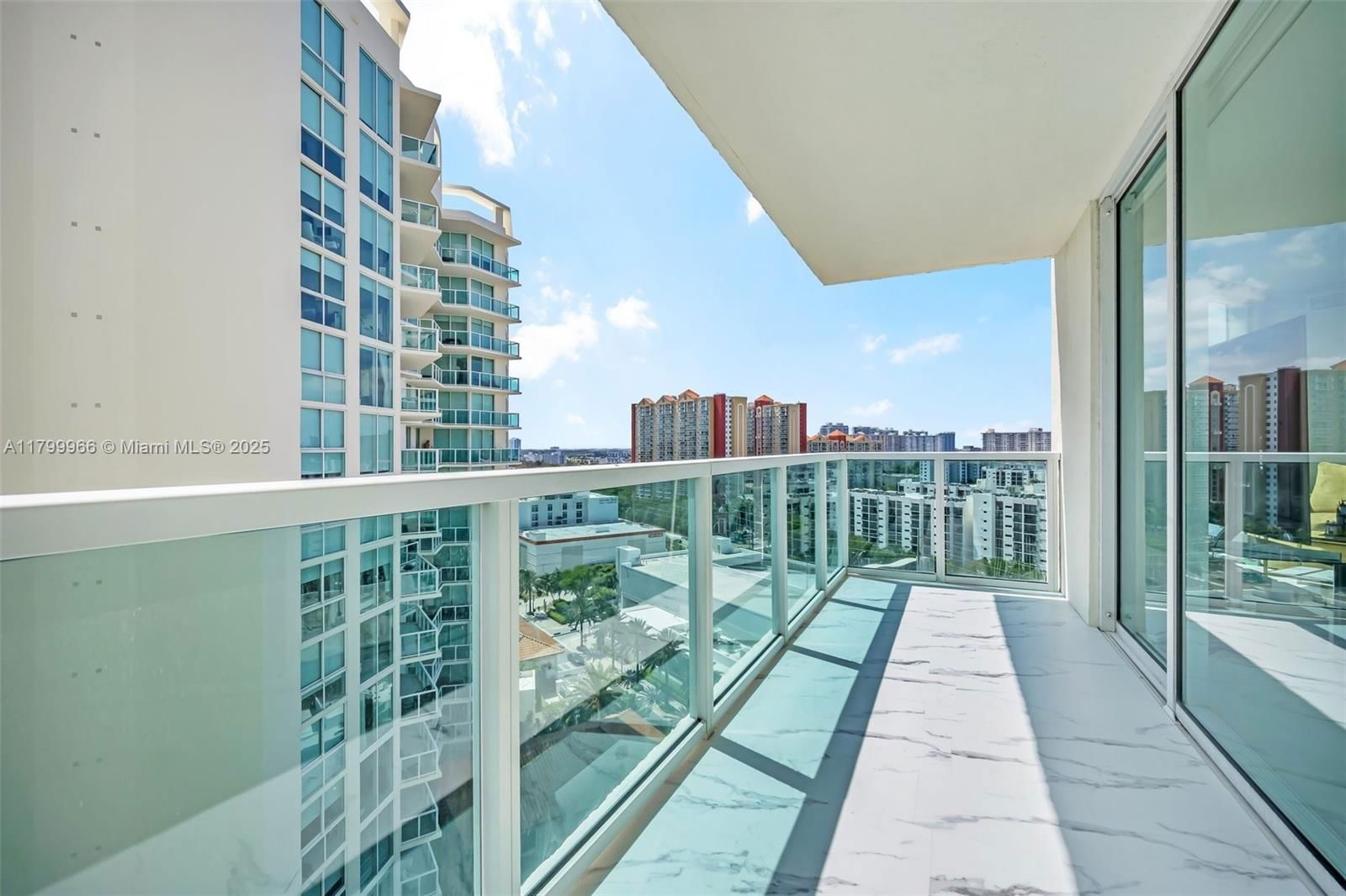 Real estate property located at 200 Sunny Isles Blvd #2-1503, Miami-dade, St Tropez On The Bay Ii C, Sunny Isles Beach, FL