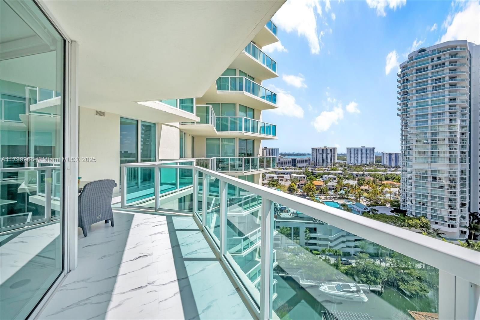 Real estate property located at 200 Sunny Isles Blvd #2-1503, Miami-dade, St Tropez On The Bay Ii C, Sunny Isles Beach, FL