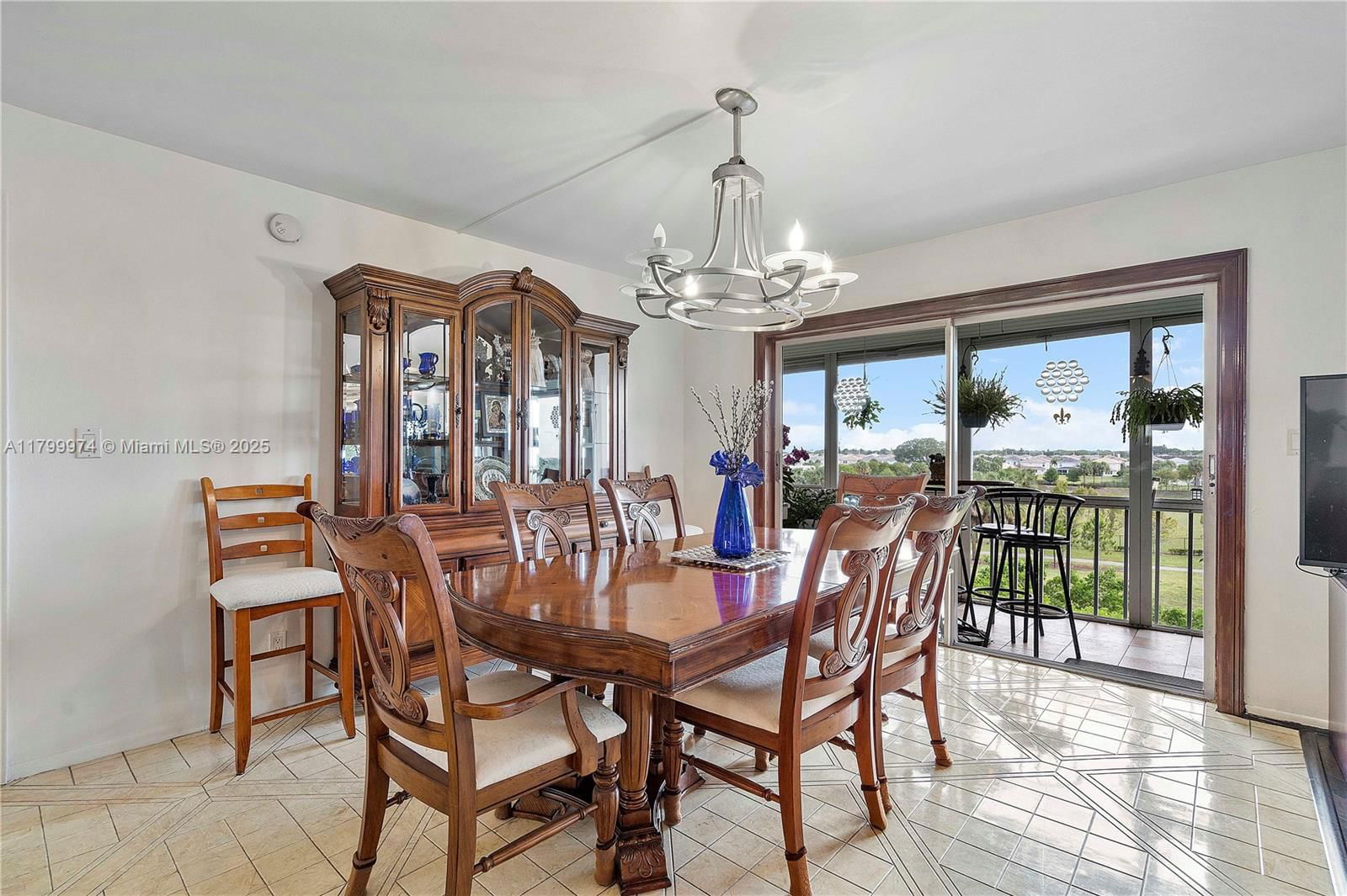 Real estate property located at 4800 Hillcrest Ln #503, Broward, Hillcrest, Hollywood, FL