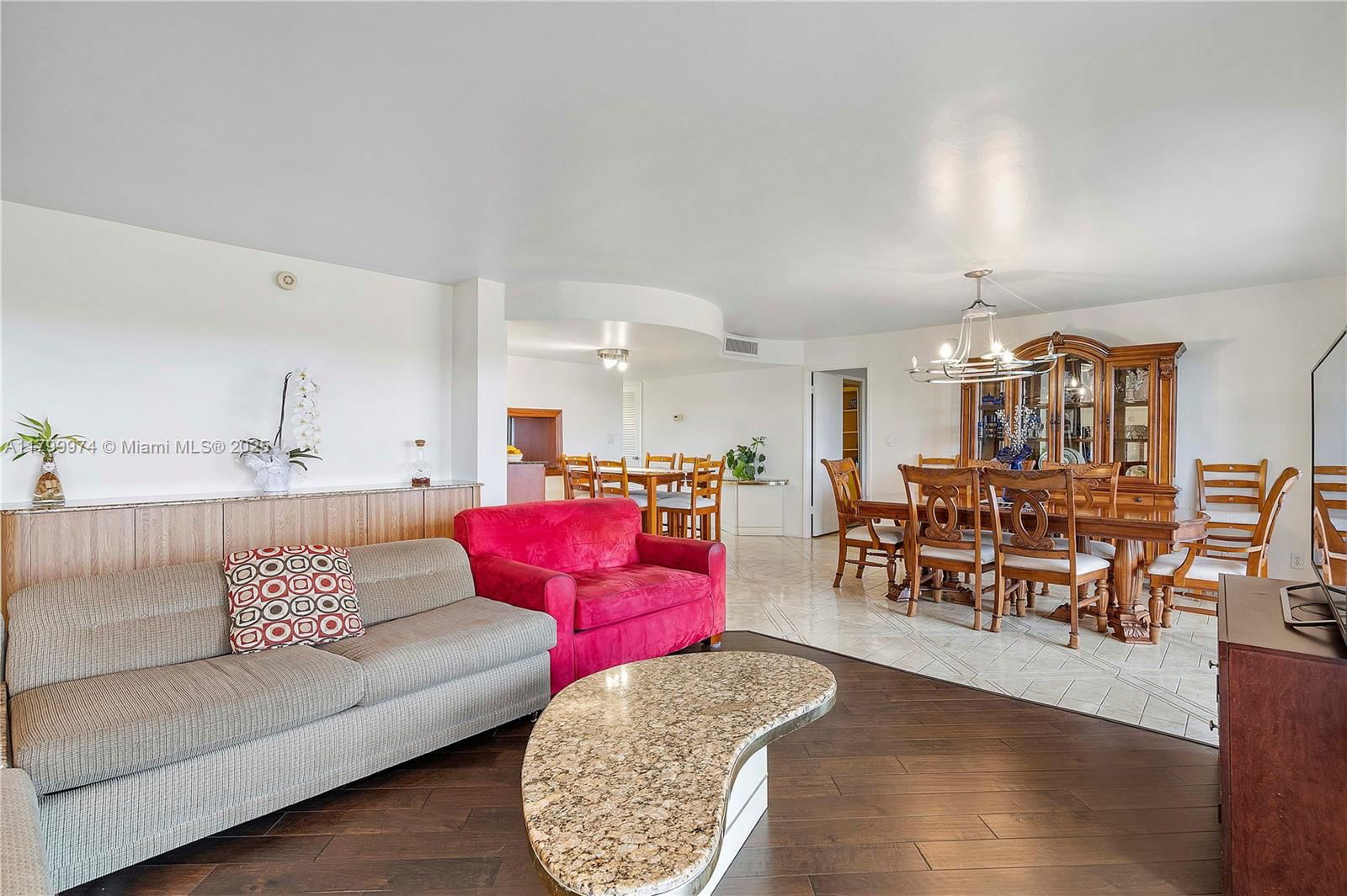 Real estate property located at 4800 Hillcrest Ln #503, Broward, Hillcrest, Hollywood, FL