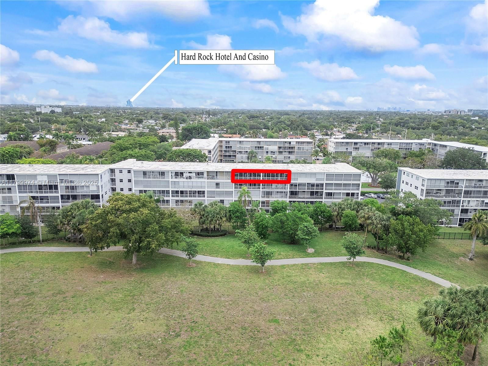Real estate property located at 4800 Hillcrest Ln #503, Broward, Hillcrest, Hollywood, FL