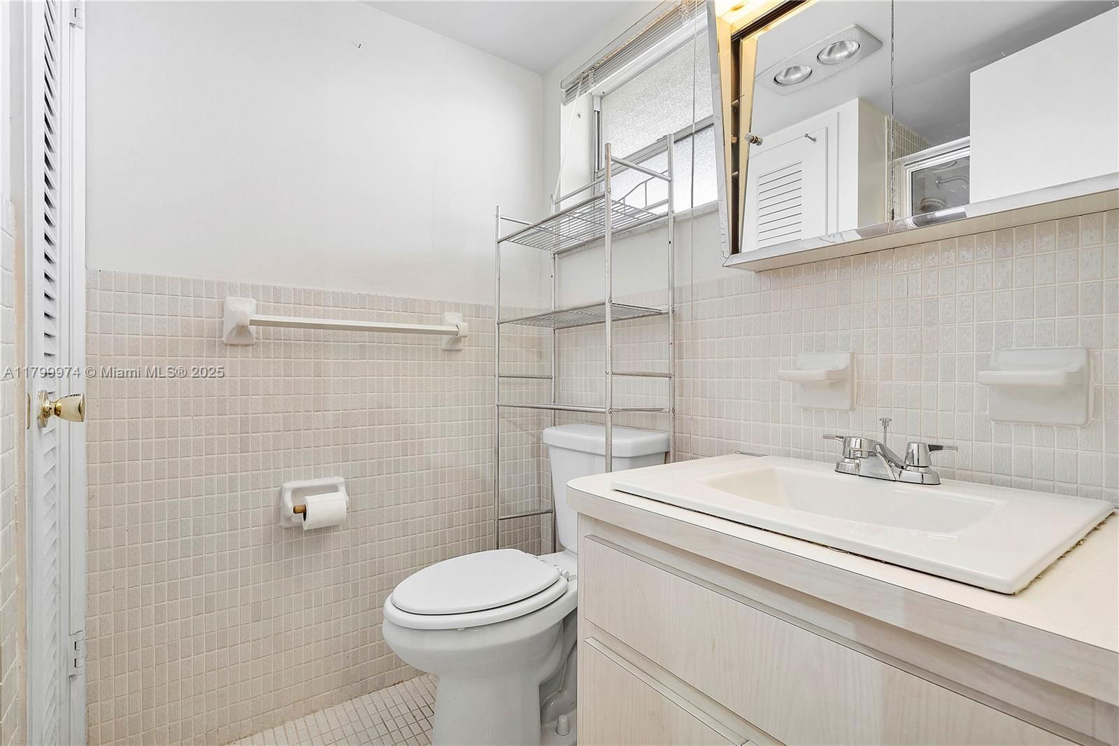 Real estate property located at 4800 Hillcrest Ln #503, Broward, Hillcrest, Hollywood, FL