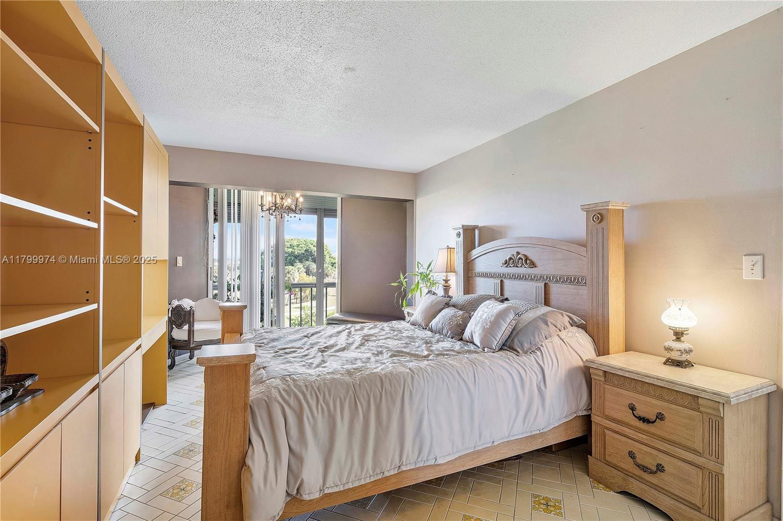 Real estate property located at 4800 Hillcrest Ln #503, Broward, Hillcrest, Hollywood, FL