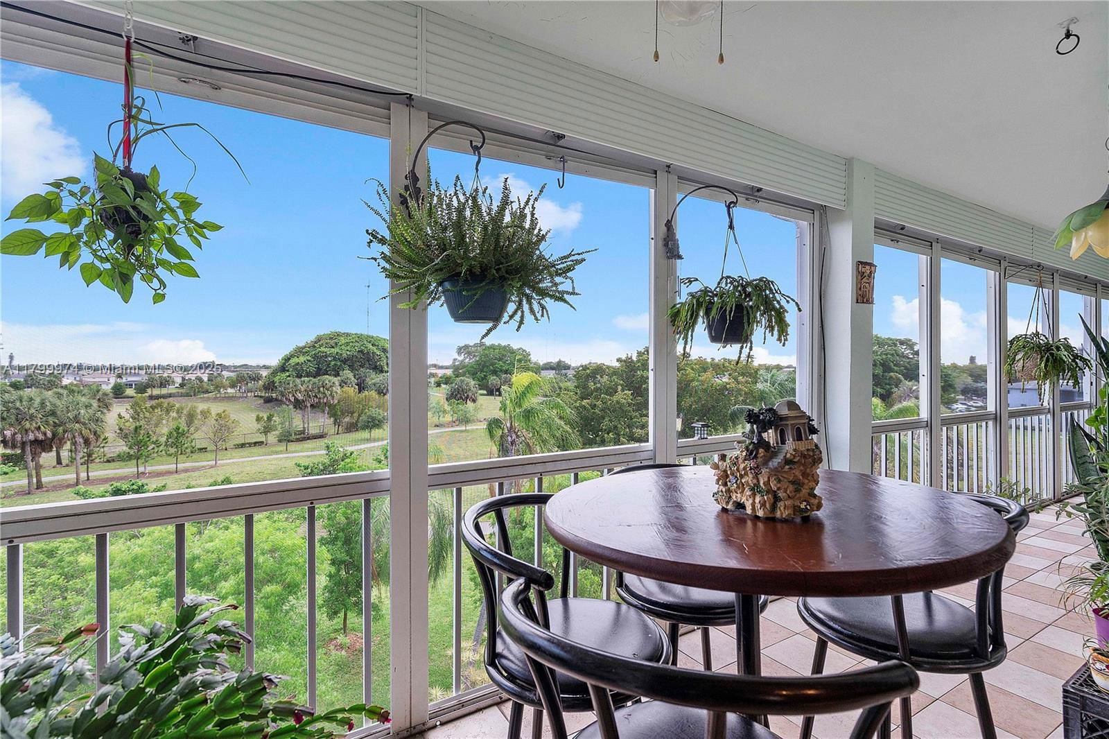 Real estate property located at 4800 Hillcrest Ln #503, Broward, Hillcrest, Hollywood, FL