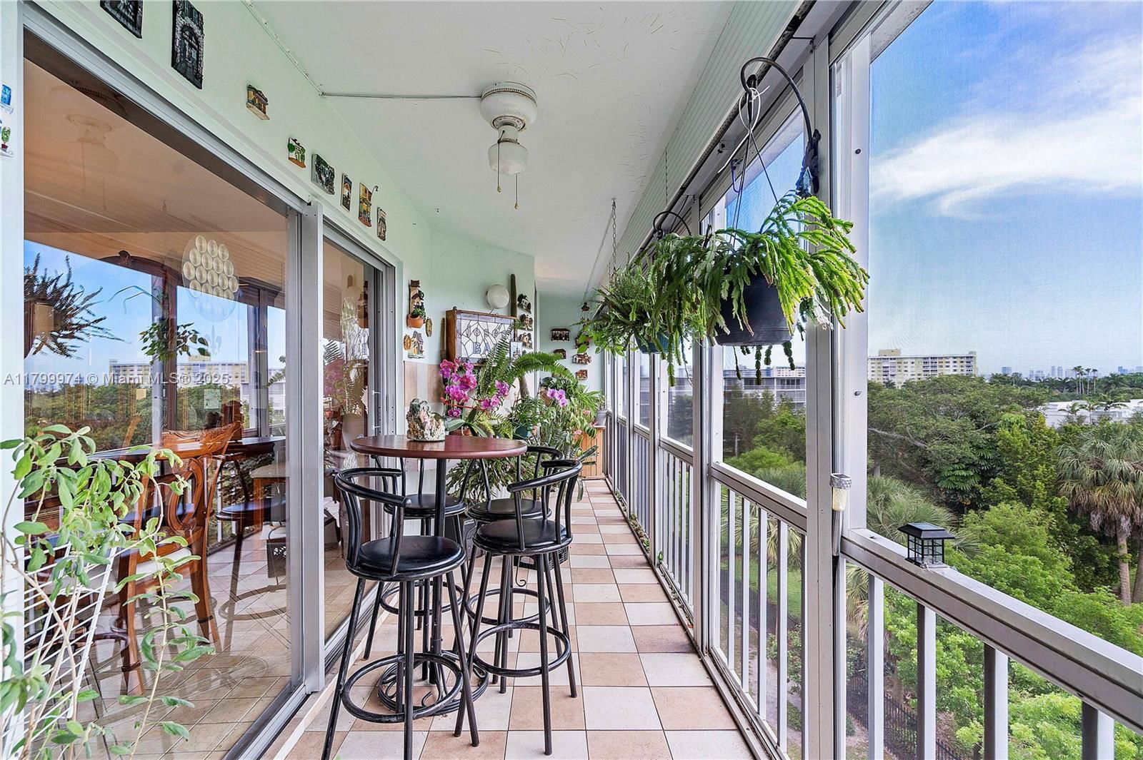 Real estate property located at 4800 Hillcrest Ln #503, Broward, Hillcrest, Hollywood, FL