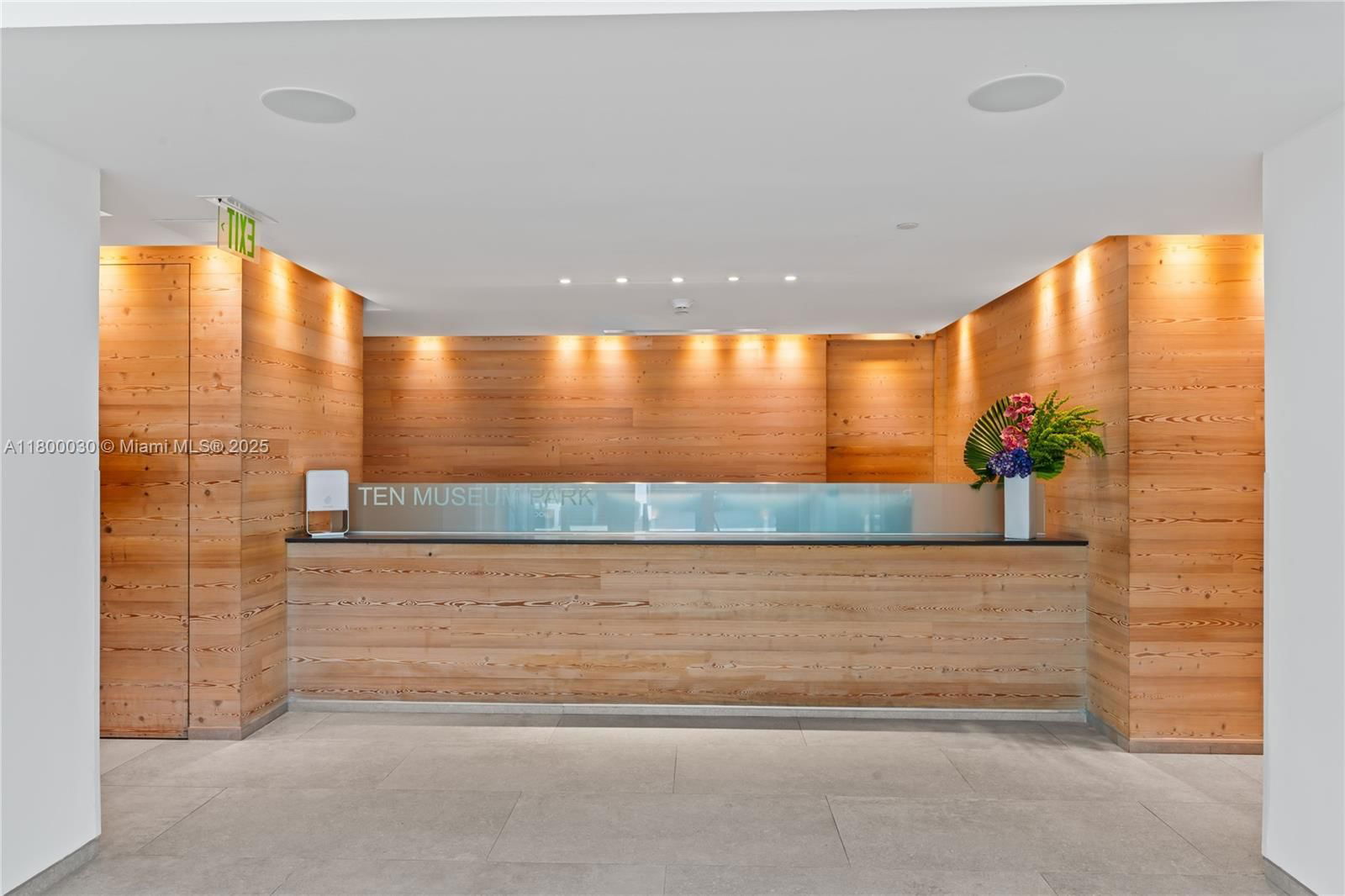 Real estate property located at 1040 Biscayne Blvd #3802, Miami-dade, Ten Museum Pk Residential, Miami, FL