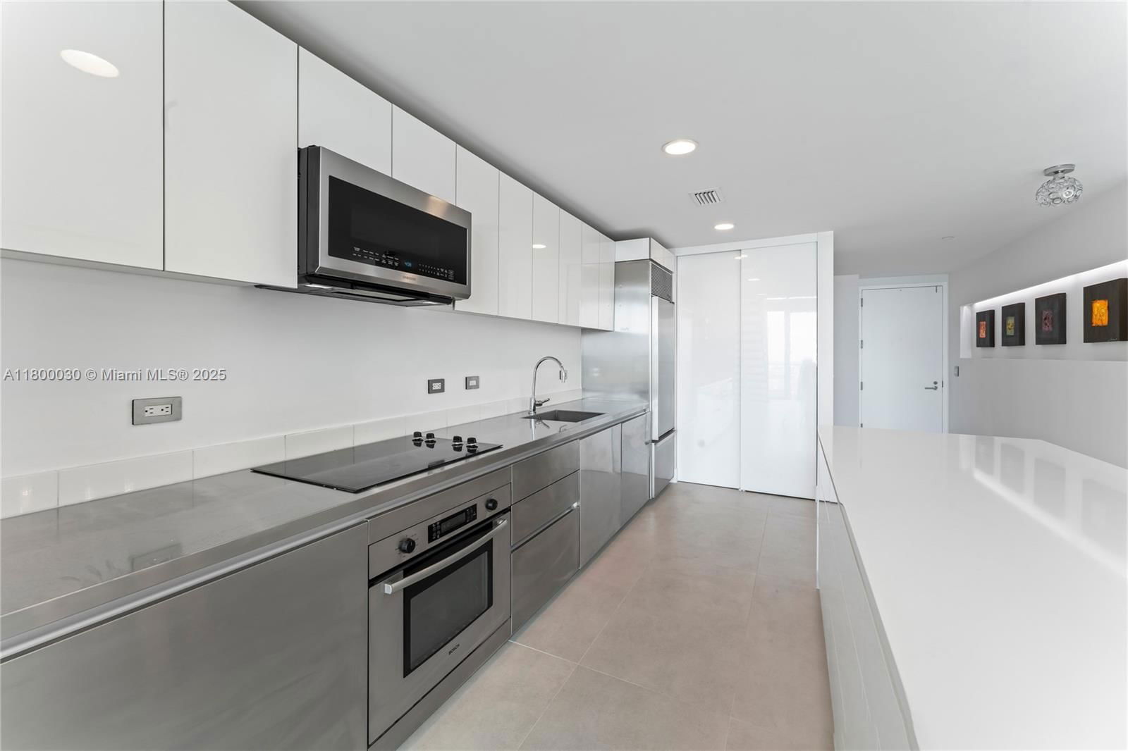 Real estate property located at 1040 Biscayne Blvd #3802, Miami-dade, Ten Museum Pk Residential, Miami, FL