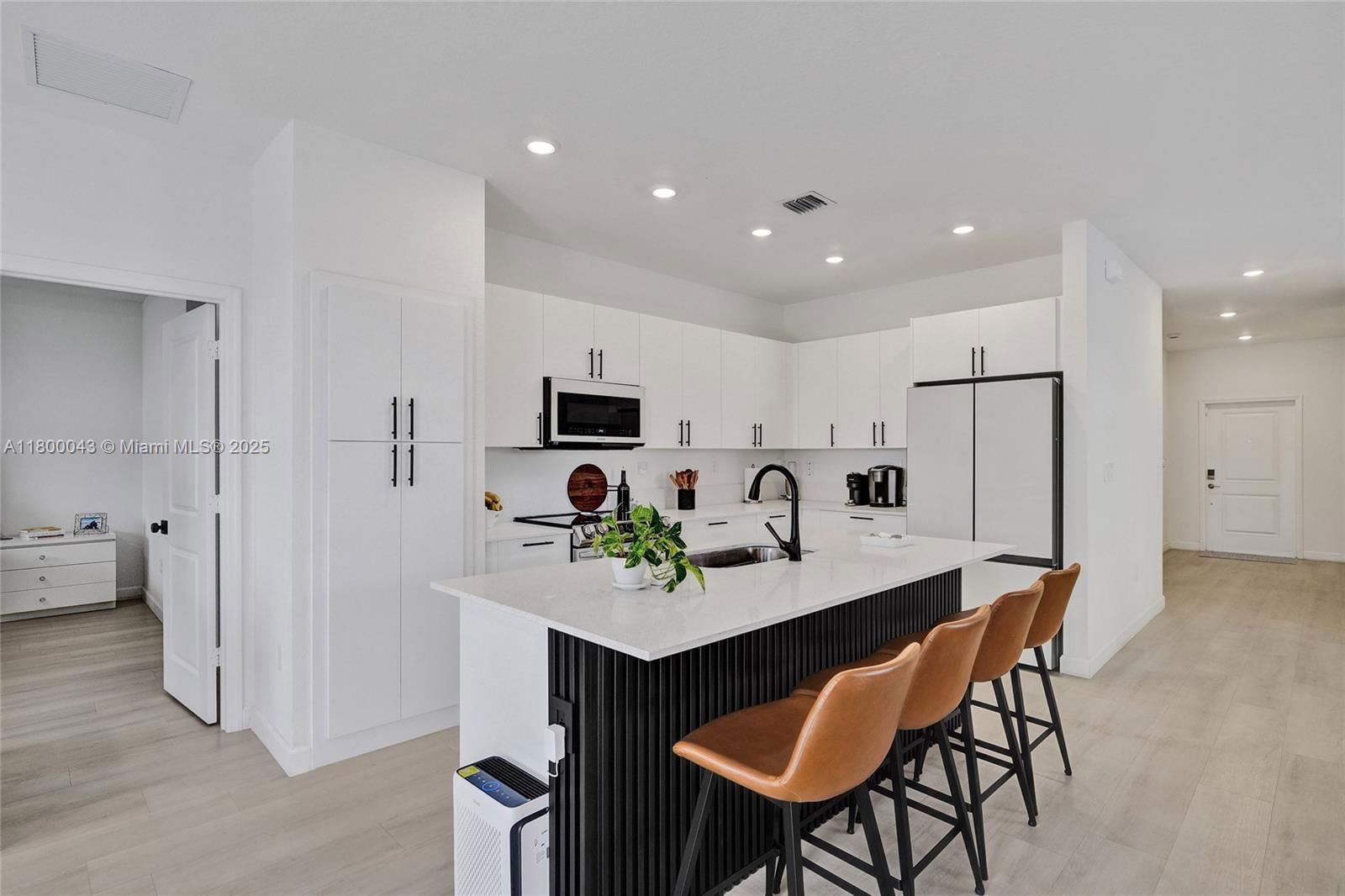 Real estate property located at 14836 162nd St, Miami-dade, Wallace Stevens Subdivisio, Miami, FL