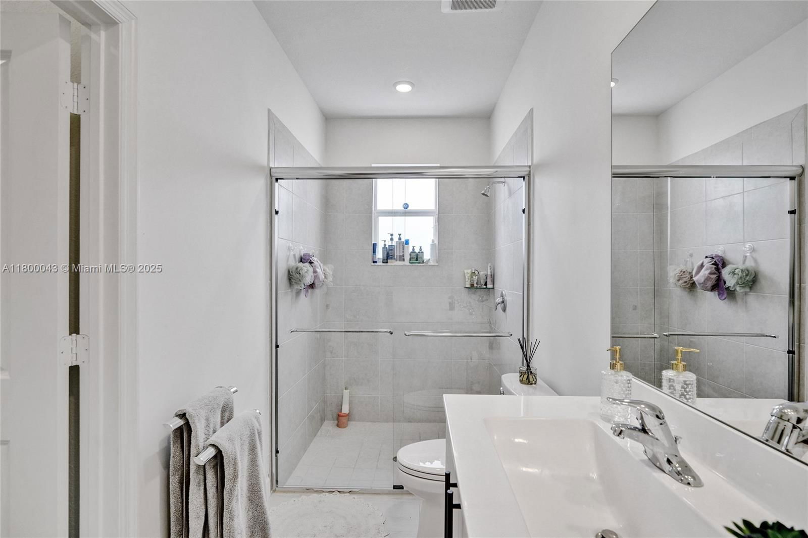Real estate property located at 14836 162nd St, Miami-dade, Wallace Stevens Subdivisio, Miami, FL