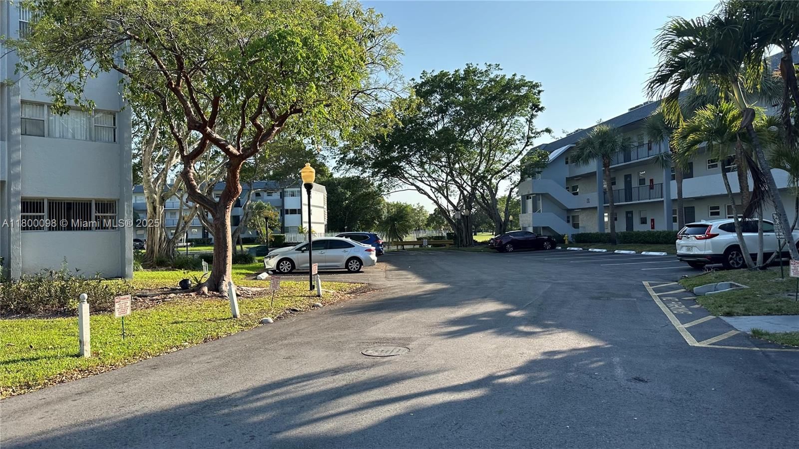 Real estate property located at 8360 Sands Point Blvd G209, Broward, Sands Point Condominium I, Tamarac, FL