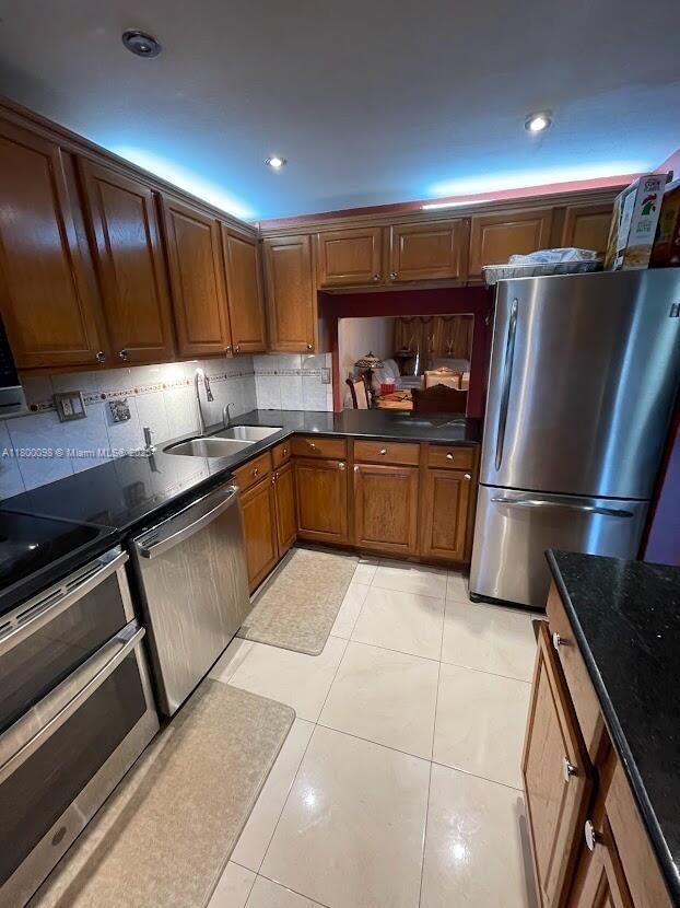 Real estate property located at 8360 Sands Point Blvd G209, Broward, Sands Point Condominium I, Tamarac, FL