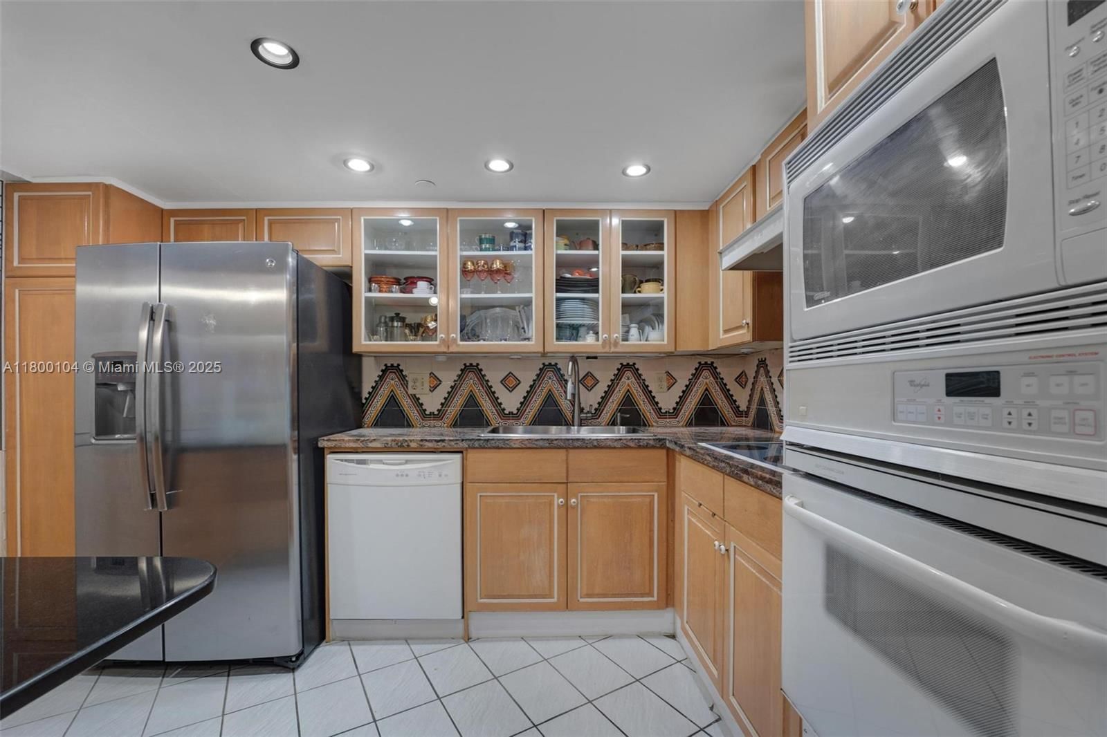 Real estate property located at 4000 Towerside Ter #1403, Miami-dade, The Towers Of Quayside Co, Miami, FL