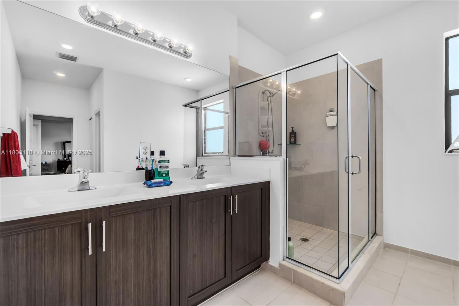 Real estate property located at 2553 3rd St, Miami-dade, Kingman Commons, Homestead, FL