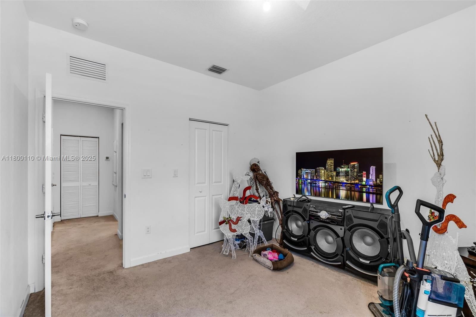 Real estate property located at 2553 3rd St, Miami-dade, Kingman Commons, Homestead, FL