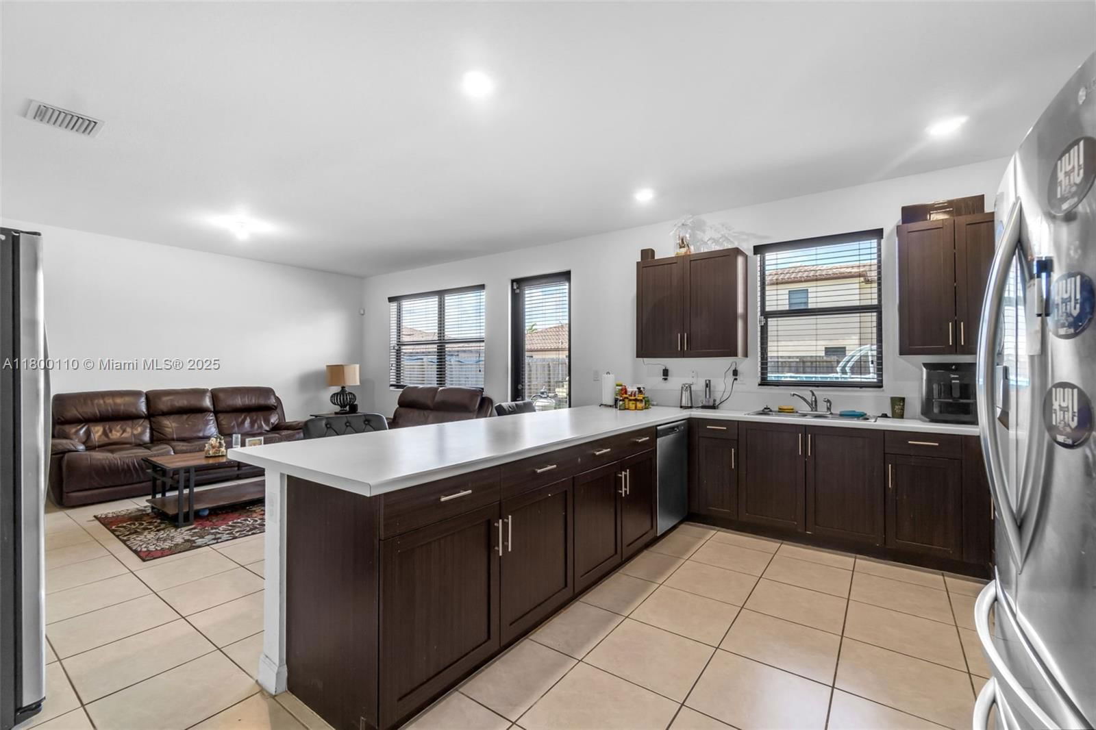 Real estate property located at 2553 3rd St, Miami-dade, Kingman Commons, Homestead, FL