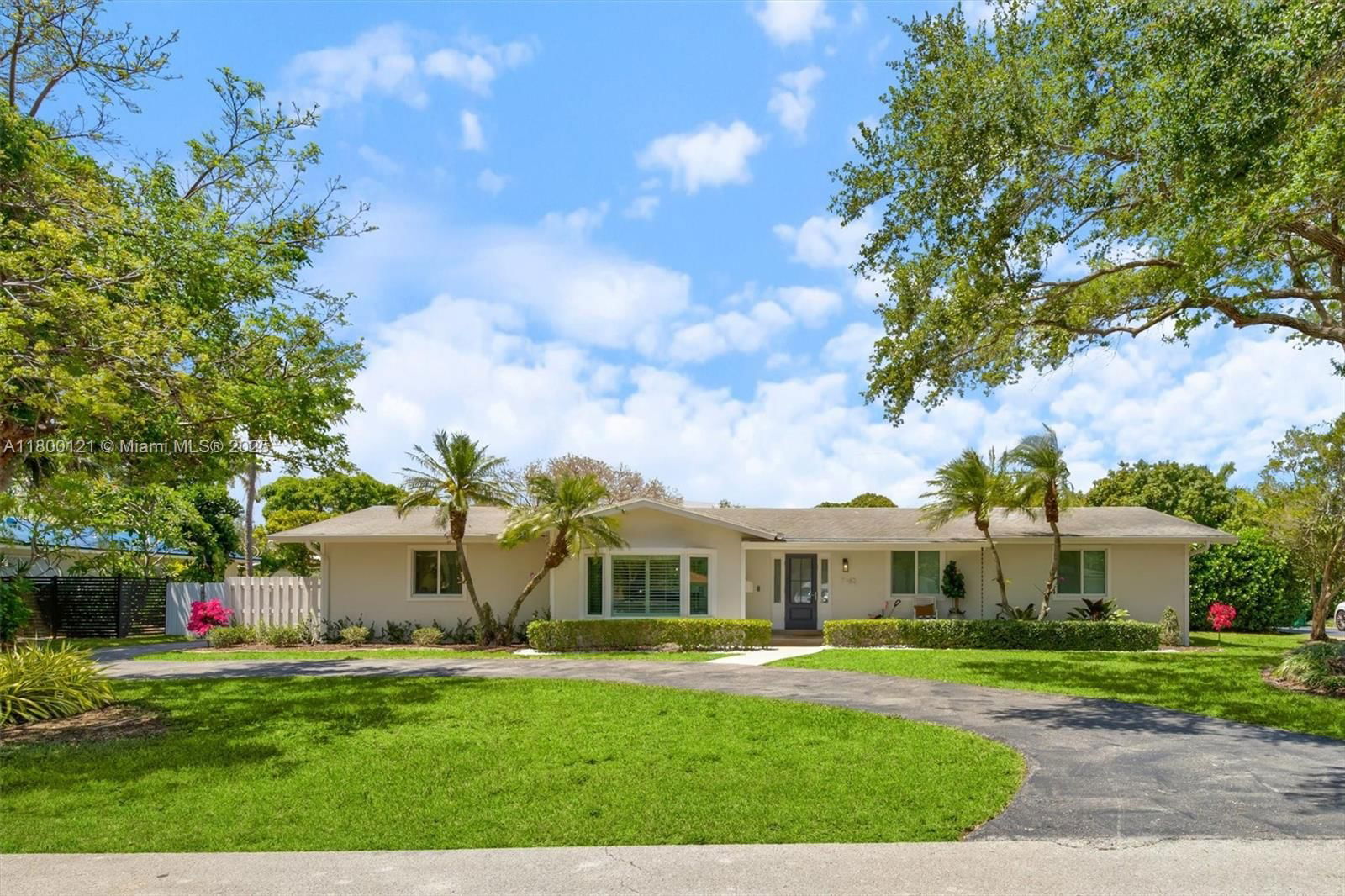Real estate property located at 7485 159th Ter, Miami-dade, Palmetto Road Ests, Palmetto Bay, FL