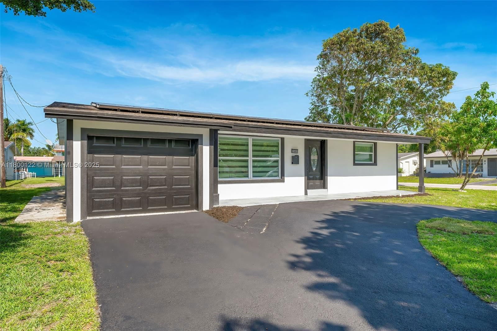 Real estate property located at 2600 68th Way, Broward, Gold Key Villas, Sunrise, FL