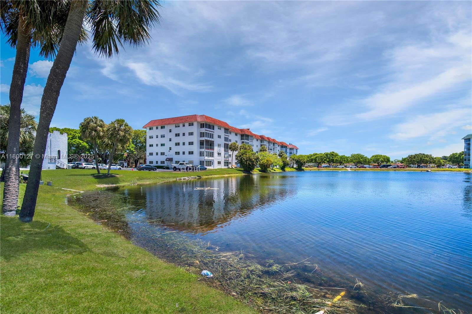 Real estate property located at 4750 22nd Ct #518, Broward, Castle Apartments 11 Cond, Lauderhill, FL