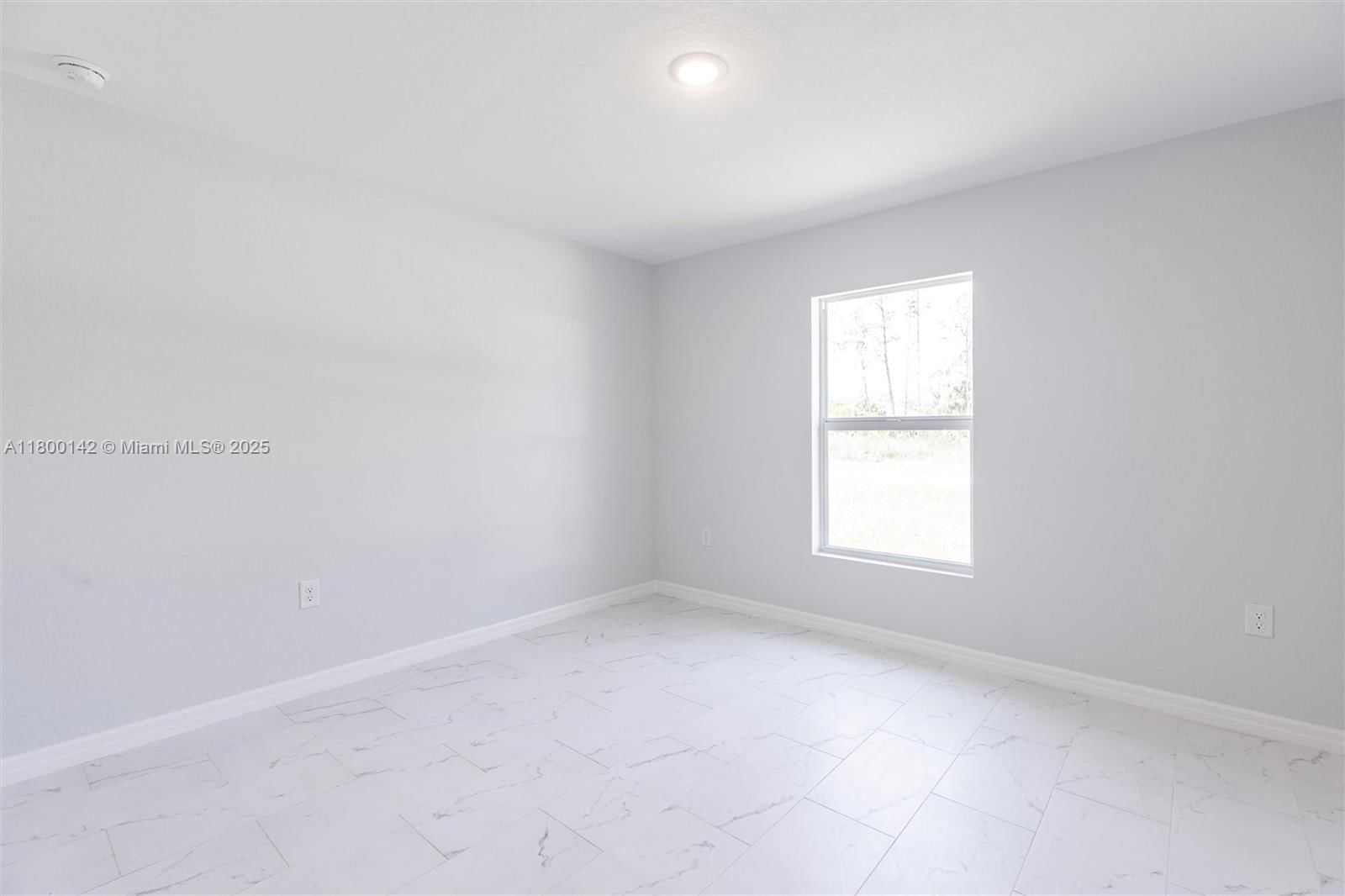 Real estate property located at 2004 Rosa Ct, Lee, Greenbriar Subdivision, Lehigh Acres, FL